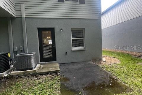Adosado en alquiler en Tampa, Florida, 2 dormitorios, 112.97 m2 № 1910420 - foto 22