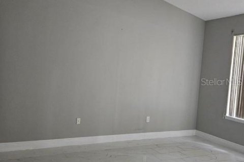 Снять в аренду виллу или дом в Киссимми, Флорида 3 комнаты, 251.86м2, № 1904407 - фото 15
