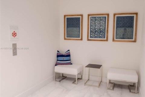 Снять в аренду кондоминиум в Майами, Флорида 3 спальни, 198.9м2, № 2008770 - фото 4