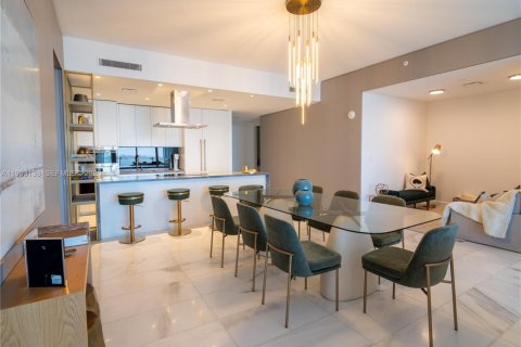 Снять в аренду кондоминиум в Майами, Флорида 3 спальни, 198.9м2, № 2008770 - фото 7