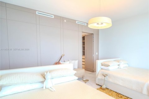 Снять в аренду кондоминиум в Майами, Флорида 3 спальни, 198.9м2, № 2008770 - фото 26