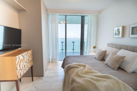 Снять в аренду кондоминиум в Майами, Флорида 3 спальни, 198.9м2, № 2008770 - фото 17