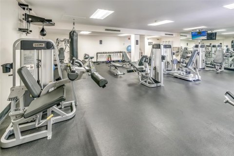 Condo in Pompano Beach, Florida, 2 bedrooms  № 2391760 - photo 30