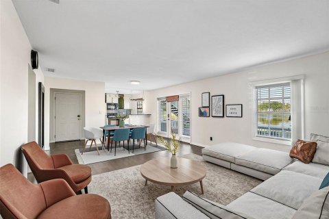 Copropriété à vendre à Saint Petersburg, Floride: 2 chambres, 94.57 m2 № 1525159 - photo 4