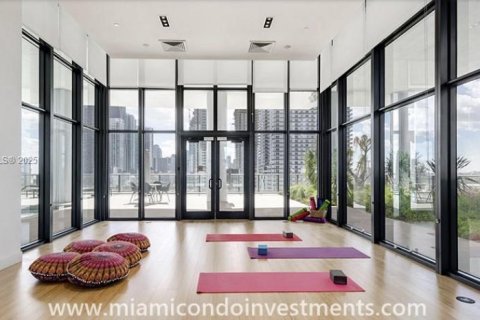 Copropriété à louer à Miami, Floride: 2 chambres, 81.94 m2 № 1766761 - photo 23