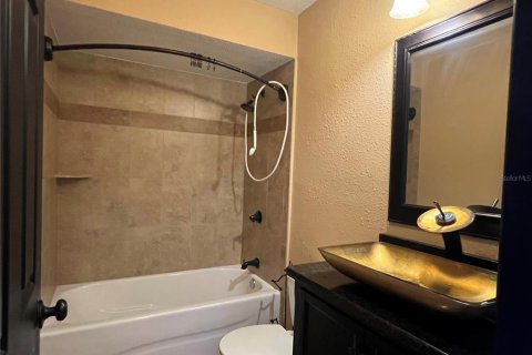Apartamento en alquiler en Punta Gorda, Florida, 2 dormitorios, 97.18 m2 № 1917838 - foto 17