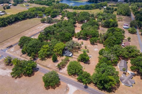 Casa en venta en Altoona, Florida, 3 dormitorios, 204.76 m2 № 1680254 - foto 2