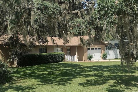 Villa ou maison à vendre à Ocala, Floride: 3 chambres, 123.37 m2 № 2322591 - photo 4