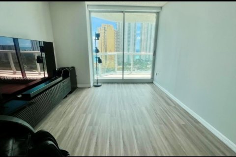 Copropriété à louer à Sunny Isles Beach, Floride: 3 chambres, 163.51 m2 № 1694782 - photo 29
