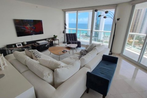 Copropriété à louer à Sunny Isles Beach, Floride: 3 chambres, 163.51 m2 № 1694782 - photo 4