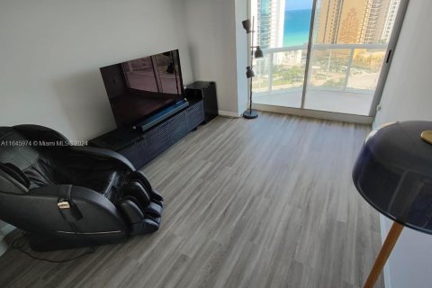 Copropriété à louer à Sunny Isles Beach, Floride: 3 chambres, 163.51 m2 № 1694782 - photo 27