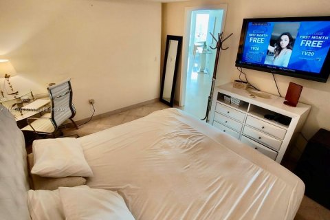 Copropriété à louer à Sunny Isles Beach, Floride: 3 chambres, 163.51 m2 № 1694782 - photo 8