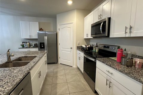 Villa ou maison à vendre à DeLand, Floride: 4 chambres, 171.03 m2 № 1781351 - photo 8
