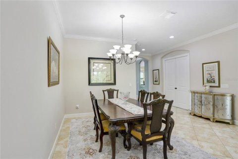 House in Tampa, Florida 3 bedrooms, 220.36 sq.m. № 1785552 - photo 17