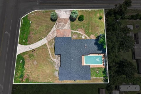 Villa ou maison à louer à Dover, Floride: 6 chambres, 262.17 m2 № 2323039 - photo 2