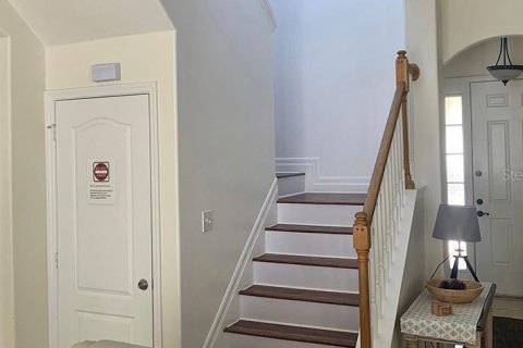 Townhouse in Davenport, Florida 4 bedrooms, 163.69 sq.m. № 1561508 - photo 23