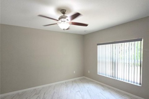 Villa ou maison à vendre à Kissimmee, Floride: 3 chambres, 164.07 m2 № 1529380 - photo 14