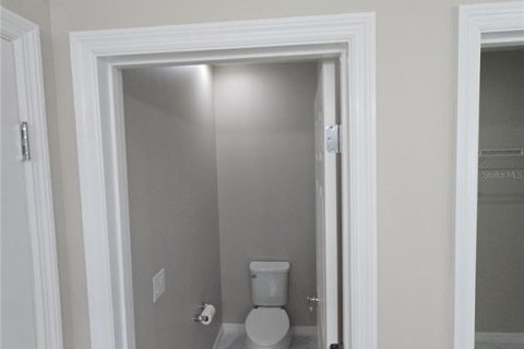 Villa ou maison à vendre à Kissimmee, Floride: 3 chambres, 164.07 m2 № 1529380 - photo 11