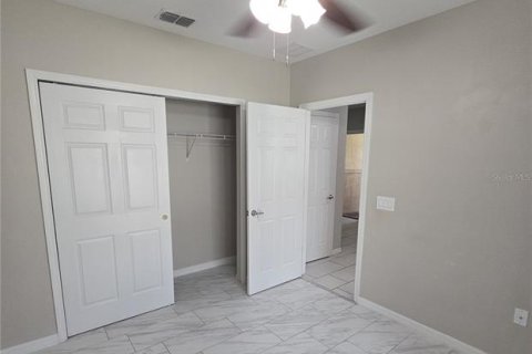 Villa ou maison à vendre à Kissimmee, Floride: 3 chambres, 164.07 m2 № 1529380 - photo 16