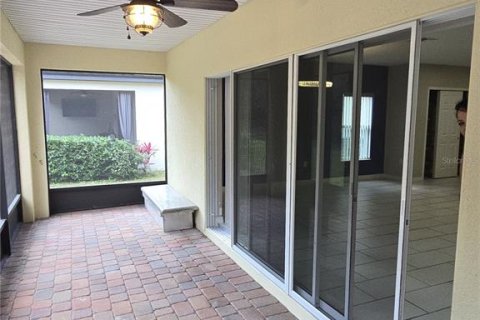 Villa ou maison à vendre à Kissimmee, Floride: 3 chambres, 164.07 m2 № 1529380 - photo 17