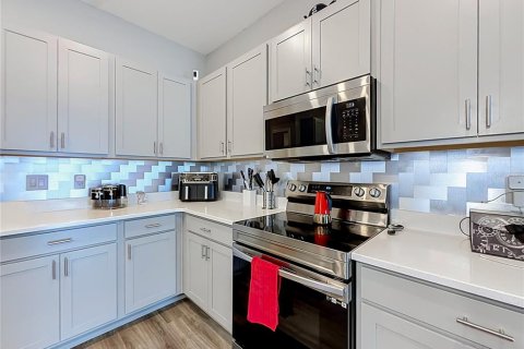 Villa ou maison à vendre à Ocala, Floride: 4 chambres, 219.71 m2 № 2318951 - photo 9