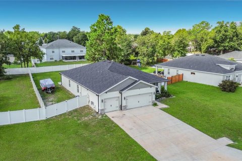 Villa ou maison à vendre à Ocala, Floride: 4 chambres, 219.71 m2 № 2318951 - photo 13