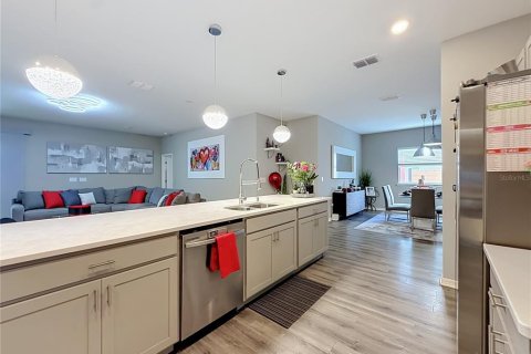 Villa ou maison à vendre à Ocala, Floride: 4 chambres, 219.71 m2 № 2318951 - photo 10