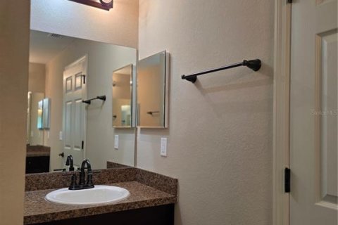 Casa en venta en Ocala, Florida, 4 dormitorios, 162.3 m2 № 1869718 - foto 16