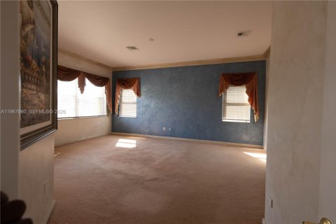 Casa en alquiler en Miramar, Florida, 5 dormitorios, 296.73 m2 № 2028736 - foto 27