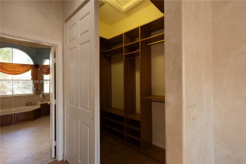 Casa en alquiler en Miramar, Florida, 5 dormitorios, 296.73 m2 № 2028736 - foto 29