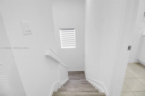 House in Homestead, Florida 5 bedrooms, 281.77 sq.m. № 2017488 - photo 13