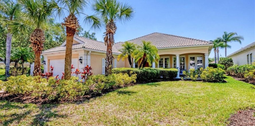 Casa en Sarasota, Florida 5 dormitorios, 234.21 m2 № 1631236