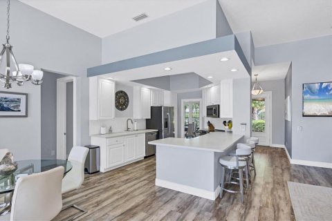Casa en venta en Sarasota, Florida, 5 dormitorios, 234.21 m2 № 1631236 - foto 9
