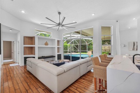 House in Parkland, Florida 4 bedrooms, 232.63 sq.m. № 2185417 - photo 14