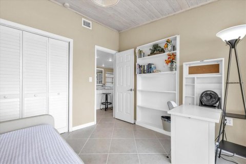 Casa en venta en Port Charlotte, Florida, 3 dormitorios, 154.5 m2 № 2386401 - foto 29