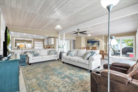 Casa en venta en Port Charlotte, Florida, 3 dormitorios, 154.5 m2 № 2386401 - foto 8