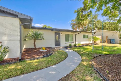 House in Oldsmar, Florida 4 bedrooms, 141.49 sq.m. № 1632403 - photo 16