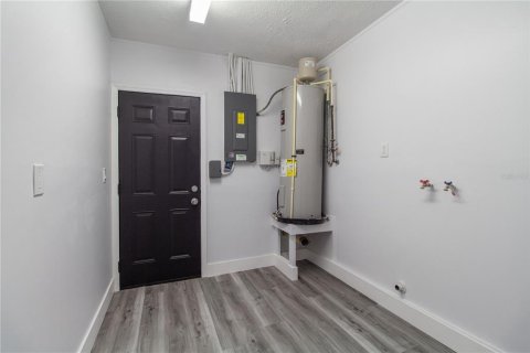 House in Oldsmar, Florida 4 bedrooms, 141.49 sq.m. № 1632403 - photo 14
