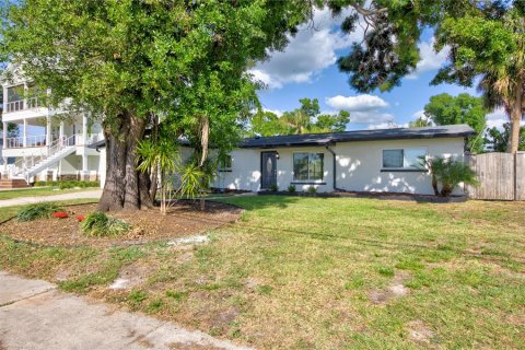 House in Oldsmar, Florida 4 bedrooms, 141.49 sq.m. № 1632403 - photo 27