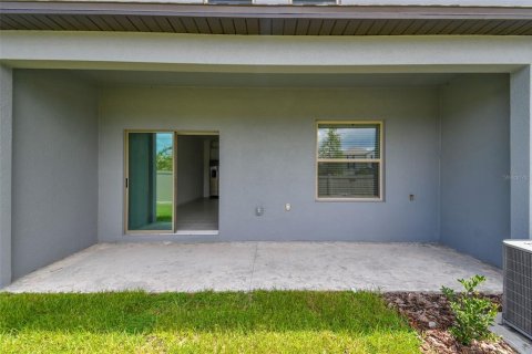 Touwnhouse à vendre à Land O' Lakes, Floride: 3 chambres, 148.74 m2 № 2406673 - photo 26