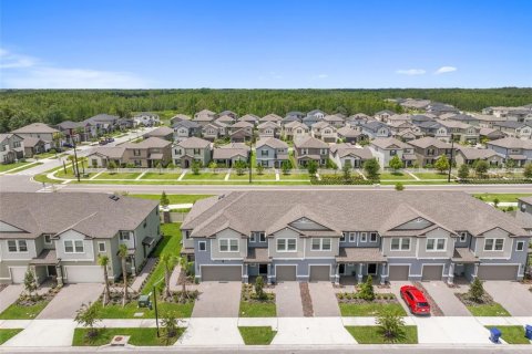 Touwnhouse à vendre à Land O' Lakes, Floride: 3 chambres, 148.74 m2 № 2406673 - photo 30