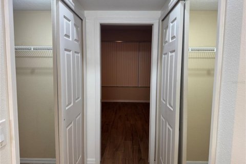 Casa en alquiler en Kissimmee, Florida, 4 dormitorios, 206.24 m2 № 1825023 - foto 23