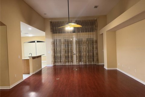 Casa en alquiler en Kissimmee, Florida, 4 dormitorios, 206.24 m2 № 1825023 - foto 7