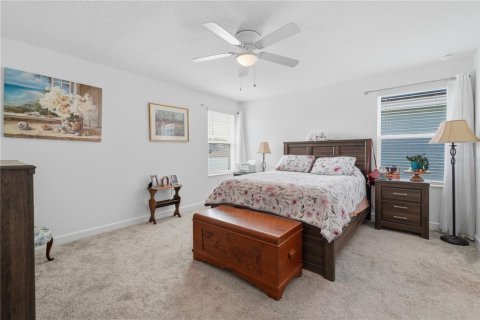 House in Orlando, Florida 3 bedrooms, 204.66 sq.m. № 2393690 - photo 20