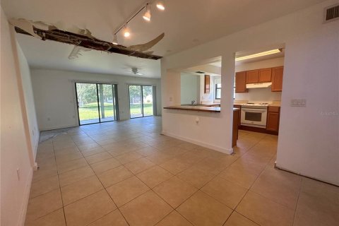Touwnhouse à vendre à Sarasota, Floride: 2 chambres, 124.49 m2 № 1843640 - photo 24