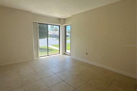 Touwnhouse à vendre à Sarasota, Floride: 2 chambres, 124.49 m2 № 1843640 - photo 8