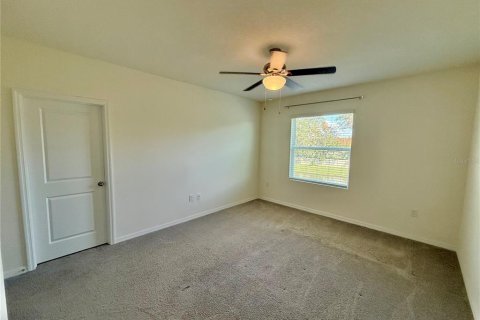 Townhouse in Wesley Chapel, Florida 3 bedrooms, 163.32 sq.m. № 2221342 - photo 13