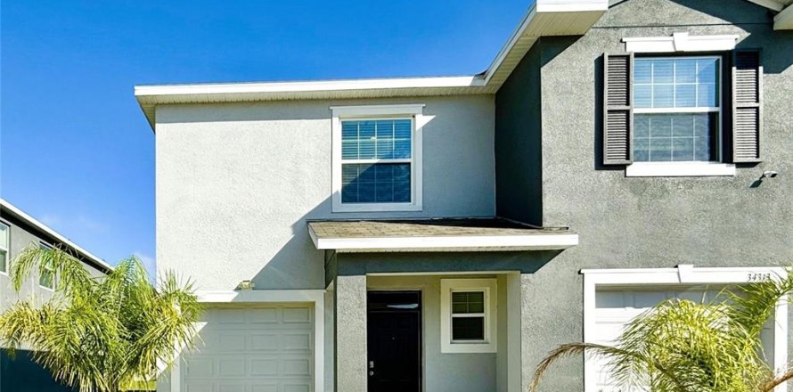 Townhouse in Wesley Chapel, Florida 3 bedrooms, 163.32 sq.m. № 2221342