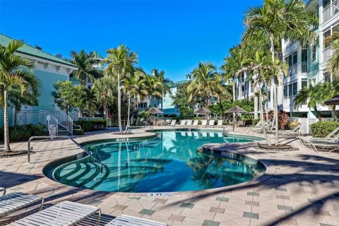 Condo in Port Charlotte, Florida, 3 bedrooms № 2228256 - photo 4