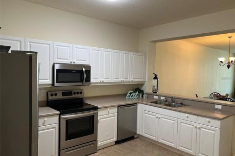 Condo in Port Charlotte, Florida, 3 bedrooms № 2228256 - photo 9
